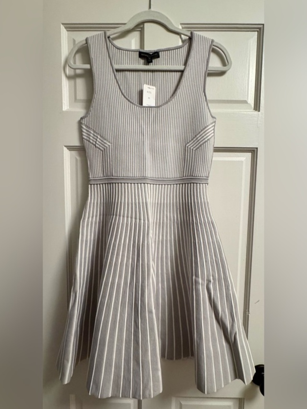 NWT Banana Republic Knit Dress (PM)